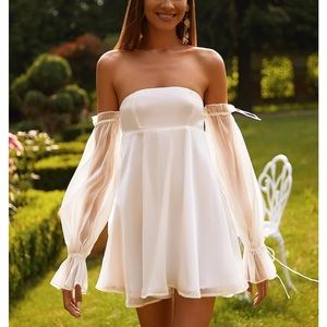 Alamour the Label Dress